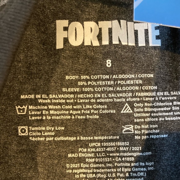 Three NWT Fortnite shirts - Picture 16 of 16